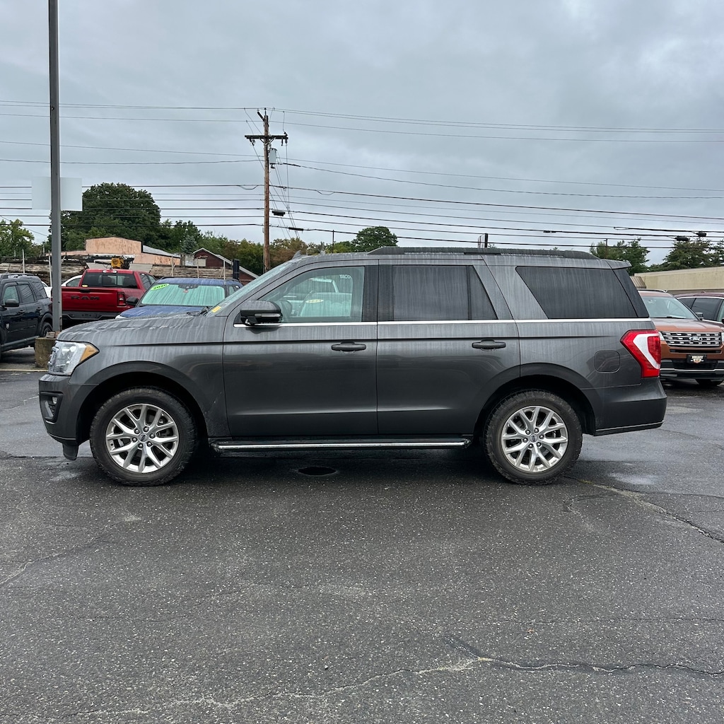 Used 2021 Ford Expedition XLT SUV