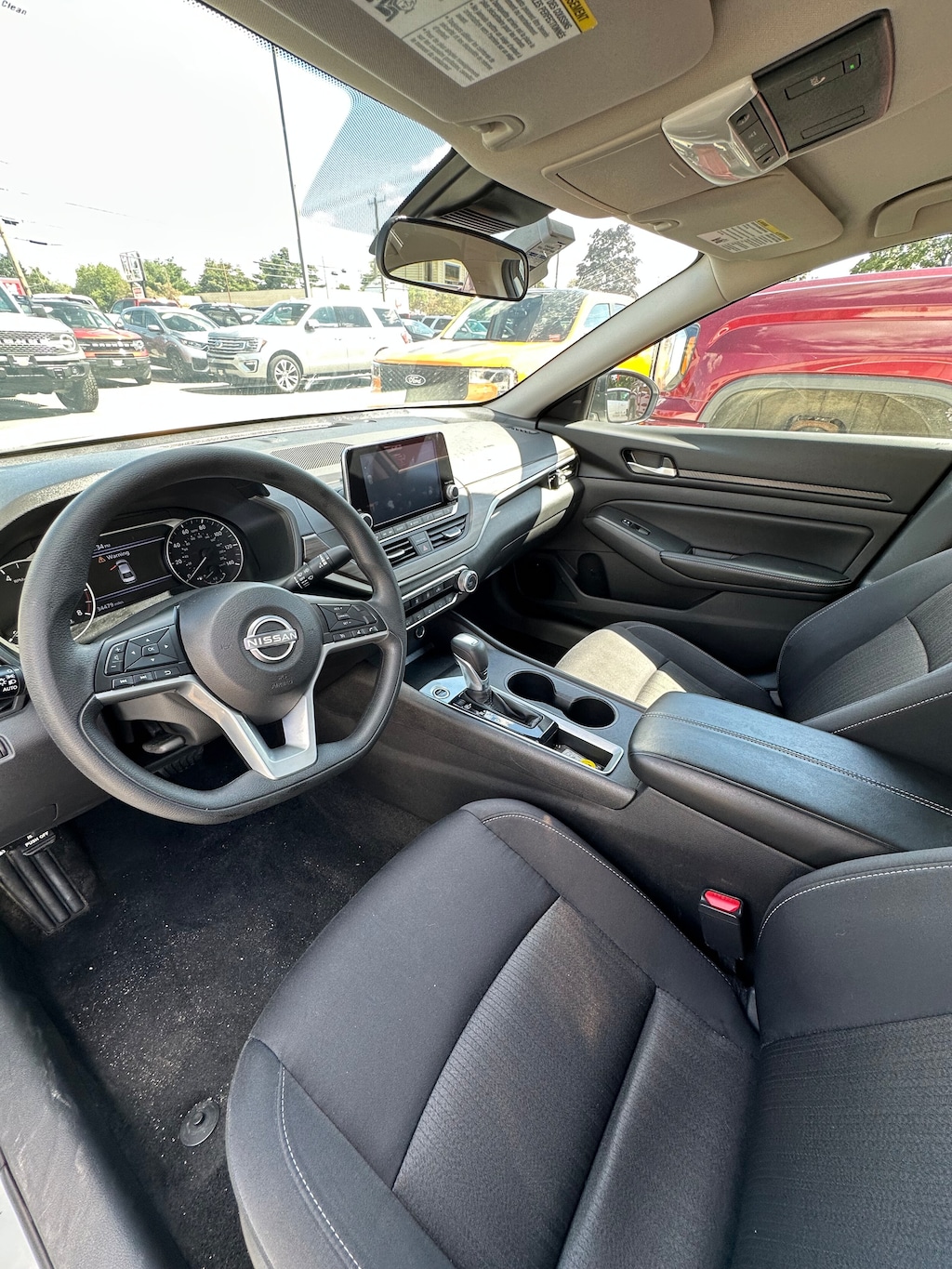 Used 2025 Nissan Altima SV Sedan