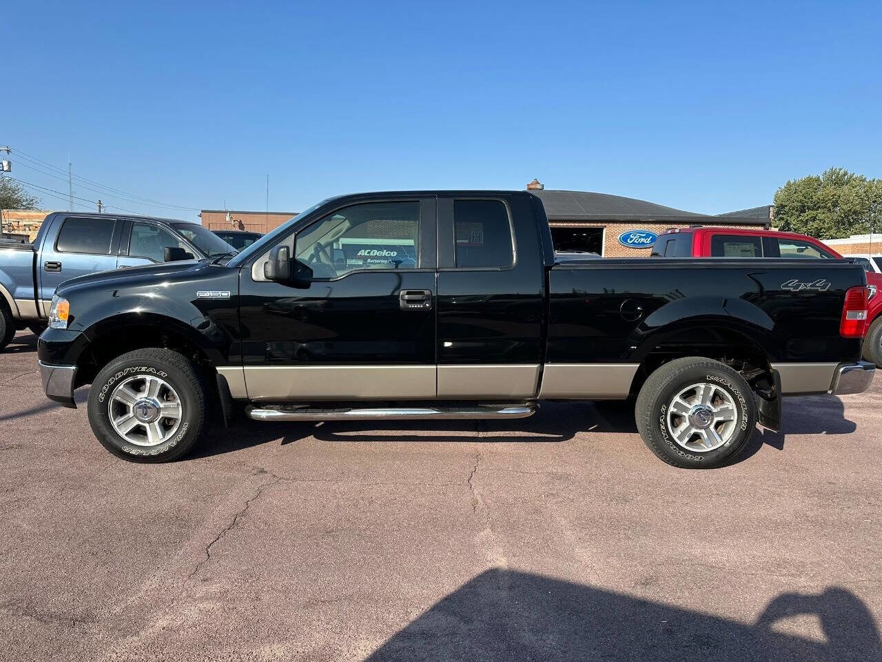 2005 Ford F-150 photo 3
