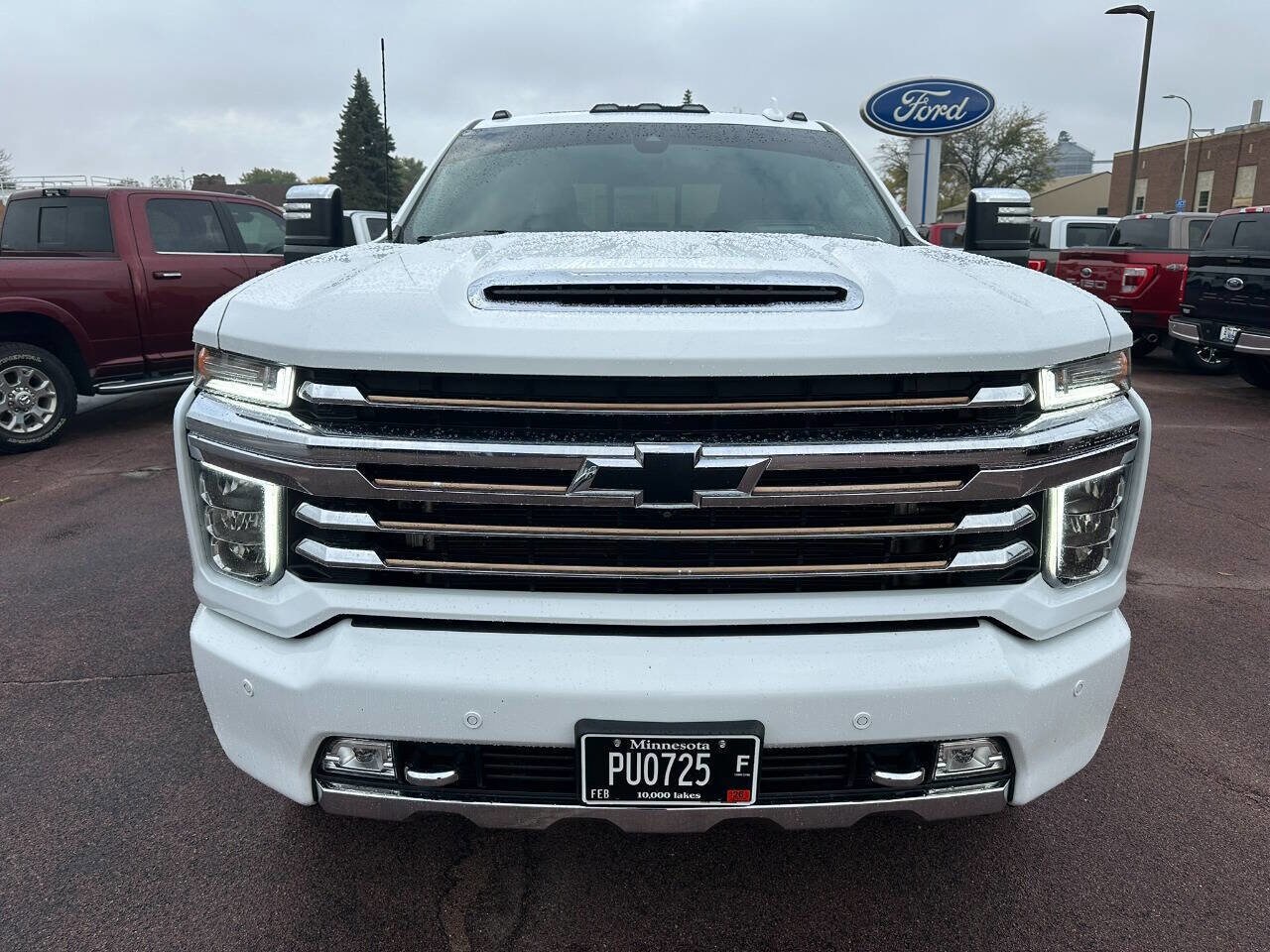 2022 Chevrolet Silverado 3500HD High Country photo 4
