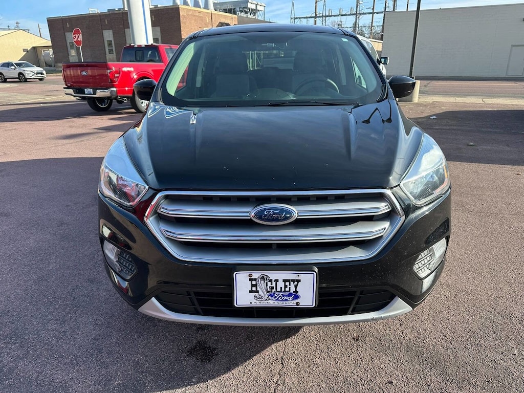 Used 2017 Ford Escape SE SUV