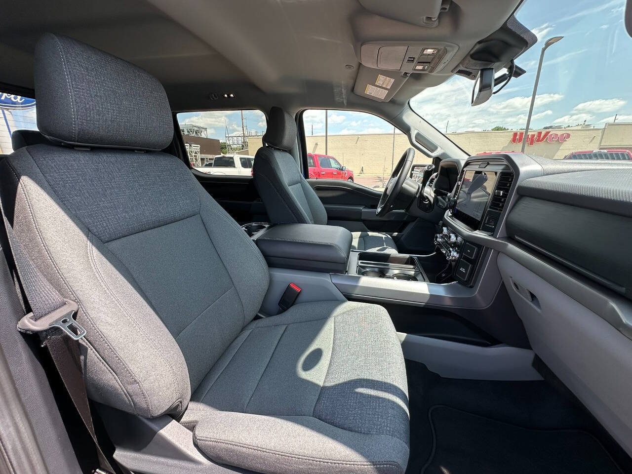 2026 Ford F-150 XLT - Photo 20