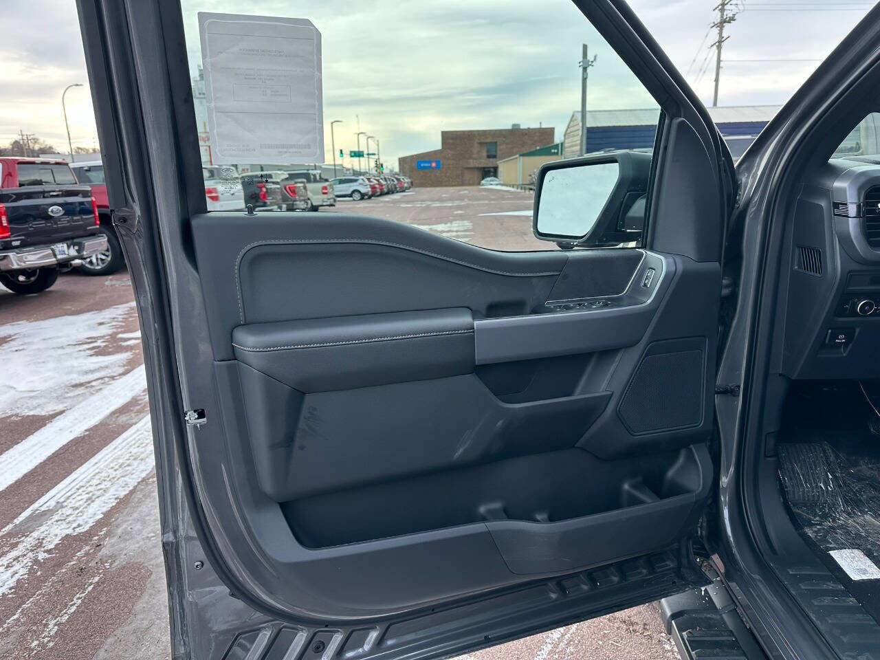 2026 Ford F-150 XLT - Photo 10