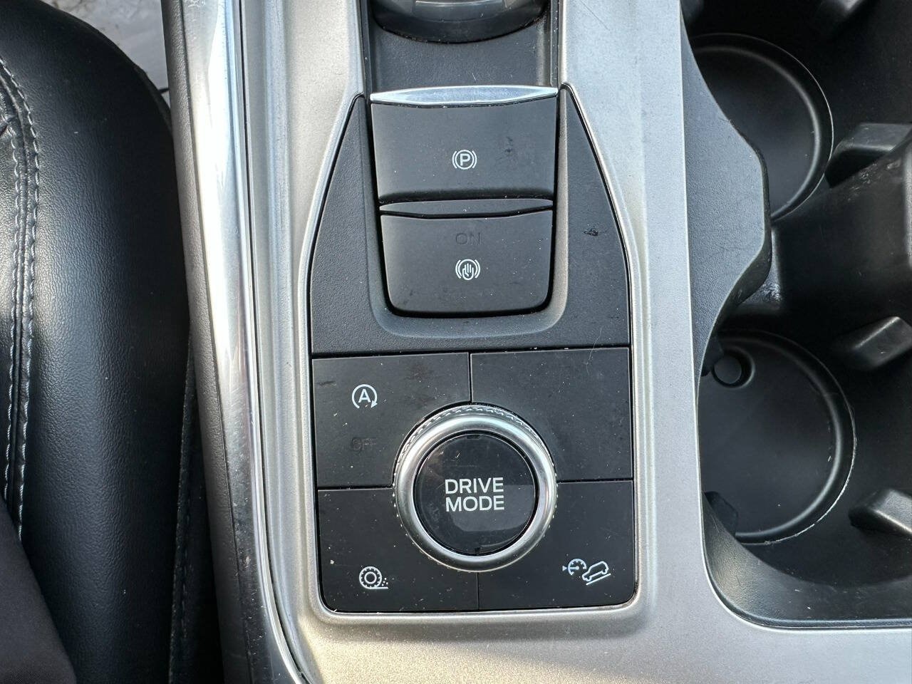 2024 Ford Explorer XLT - Photo 34