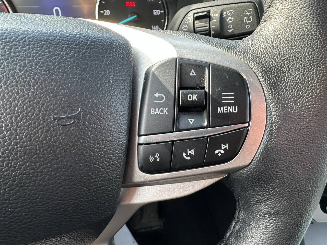 2024 Ford Explorer XLT - Photo 24