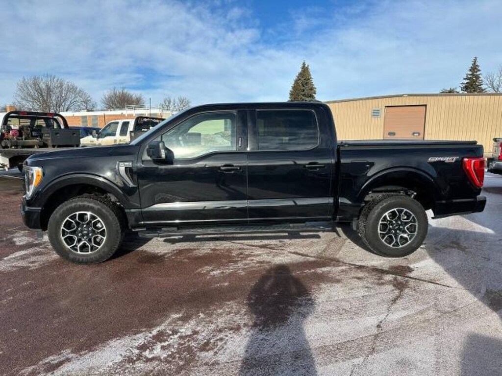 Used 2022 Ford F-150 XLT Crew Cab Short Bed Truck