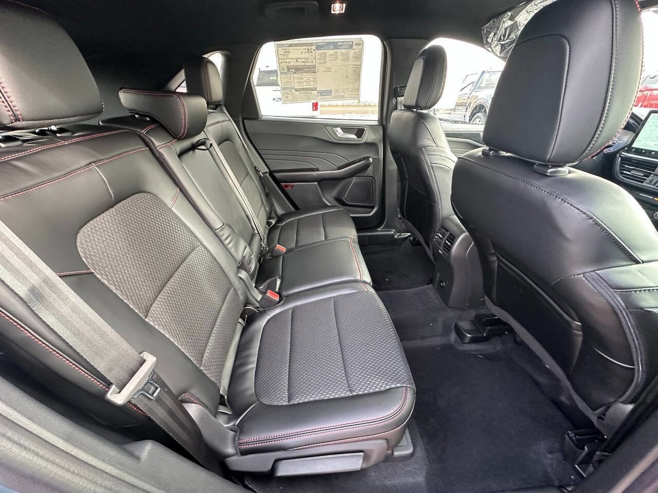 2026 Ford Escape ST-Line - Photo 20