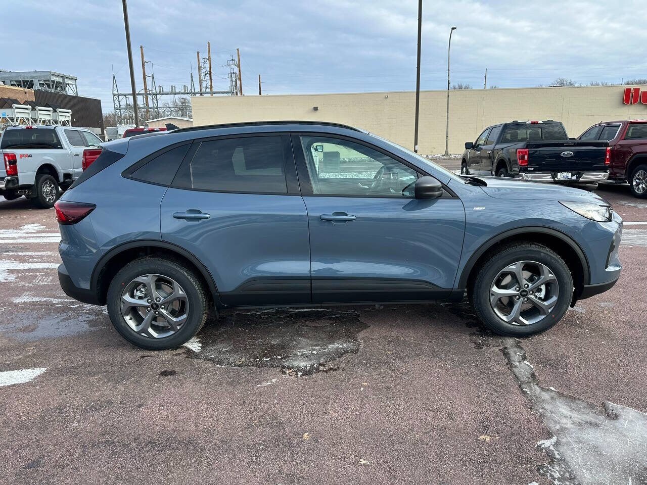 2026 Ford Escape ST-Line - Photo 6
