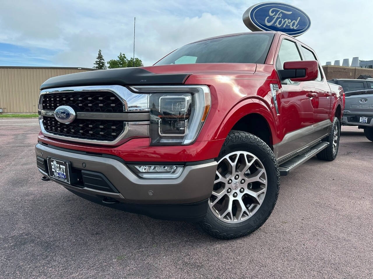 Used 2022 Ford F-150  with VIN 1FTFW1E57NFA93056 for sale in Windom, Minnesota