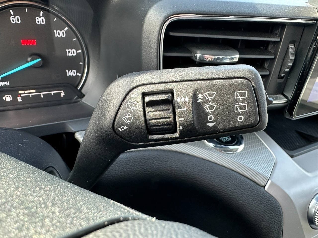2024 Ford Explorer XLT - Photo 27