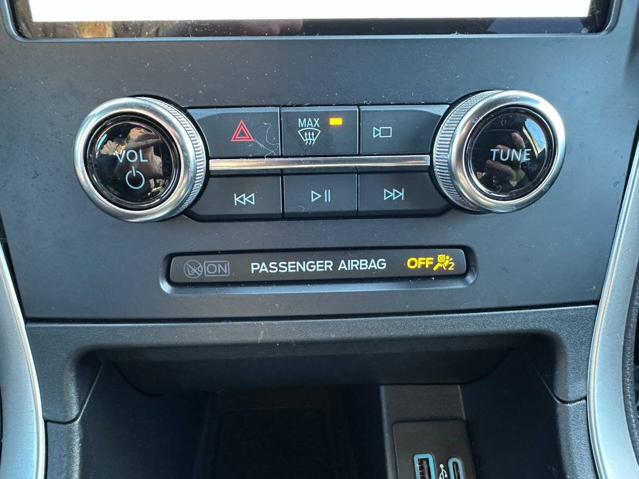 2024 Ford Edge ST-Line - Photo 32