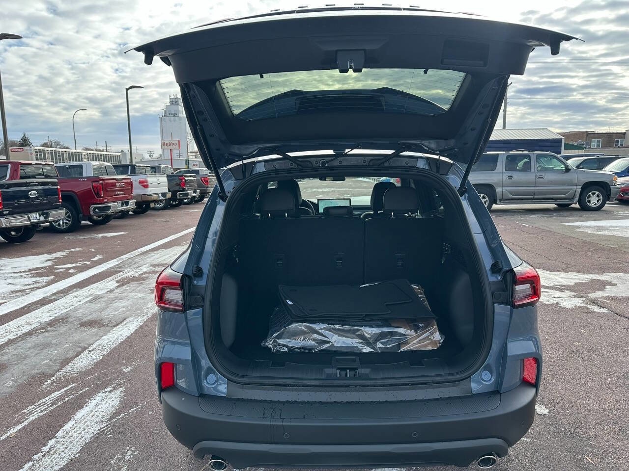 2026 Ford Escape ST-Line - Photo 10