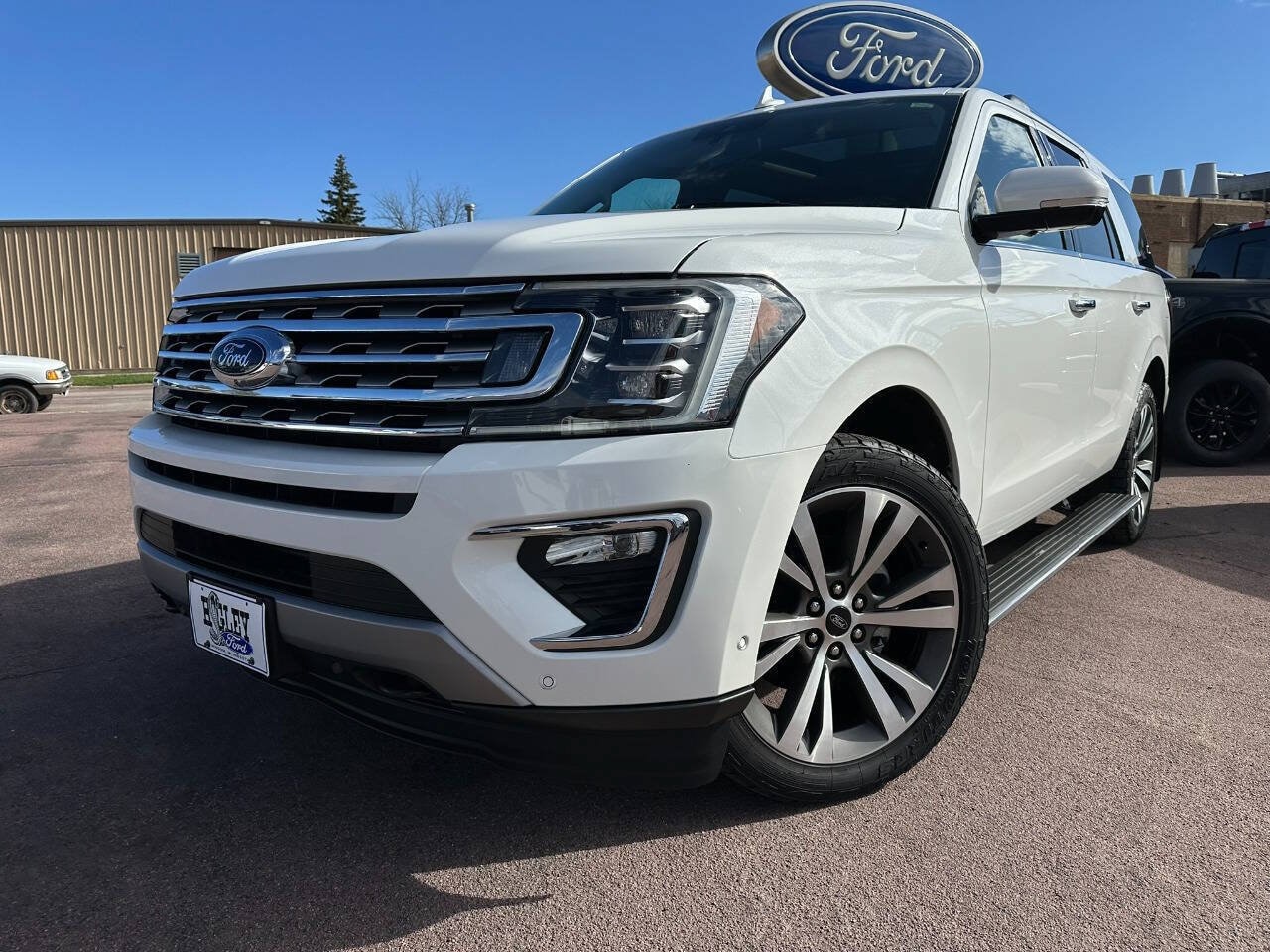 Used 2020 Ford Expedition Limited with VIN 1FMJU2AT6LEA14064 for sale in Windom, Minnesota