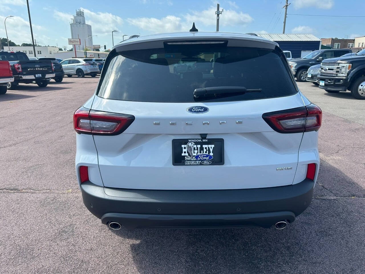 2026 Ford Escape ST-Line - Photo 8