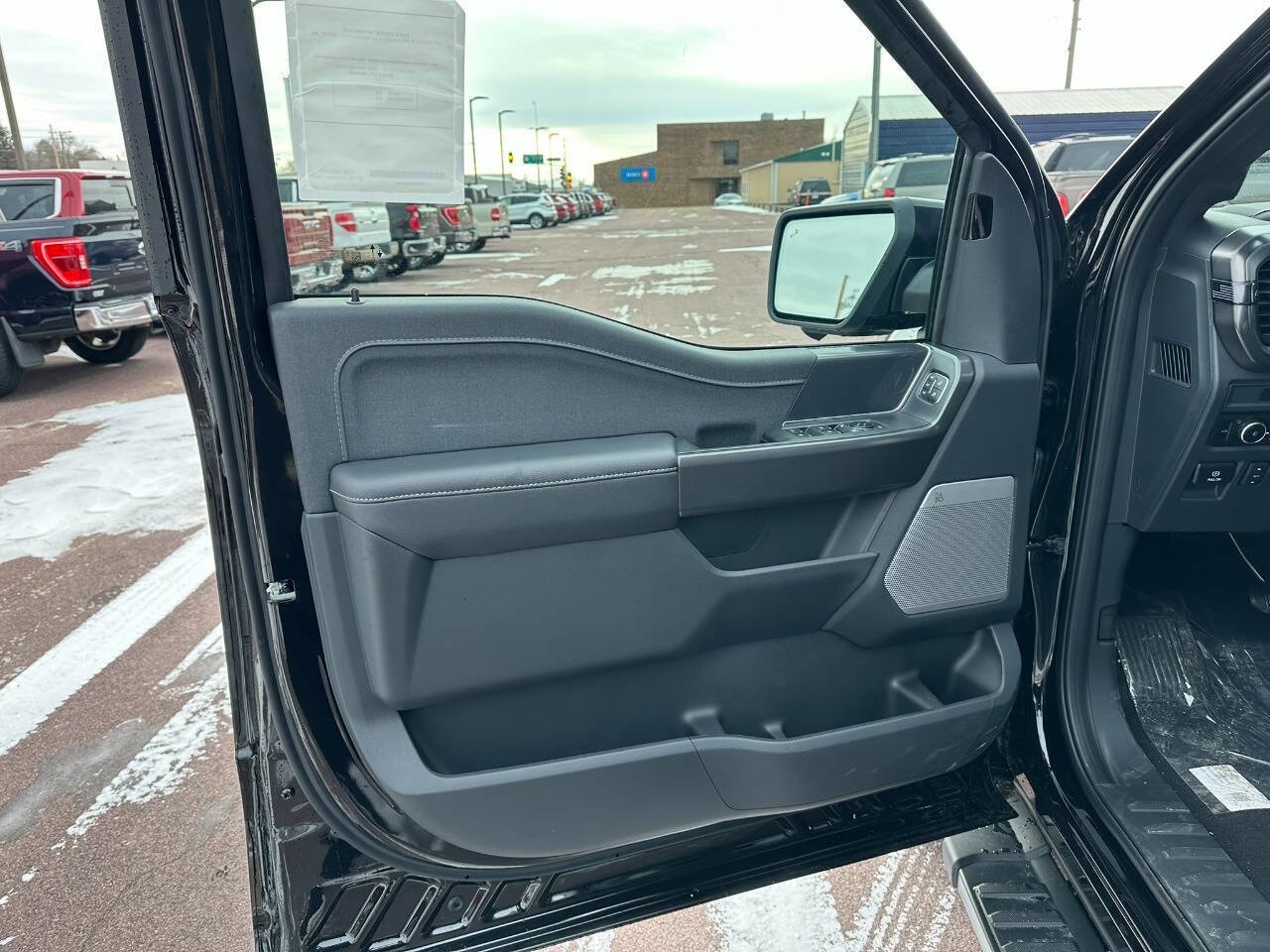 2026 Ford F-150 Lariat - Photo 10