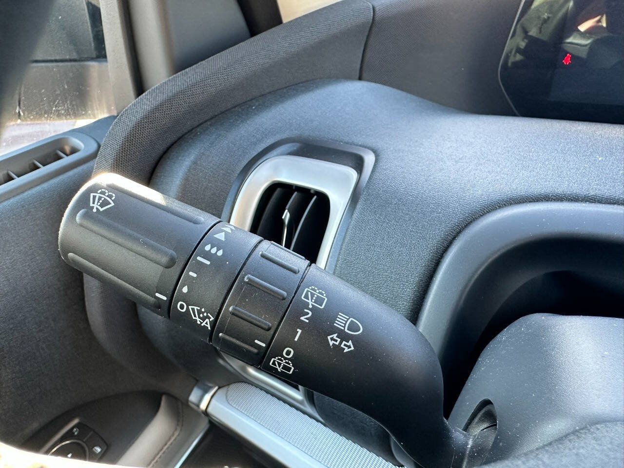 2025 Ford Expedition Active - Photo 27