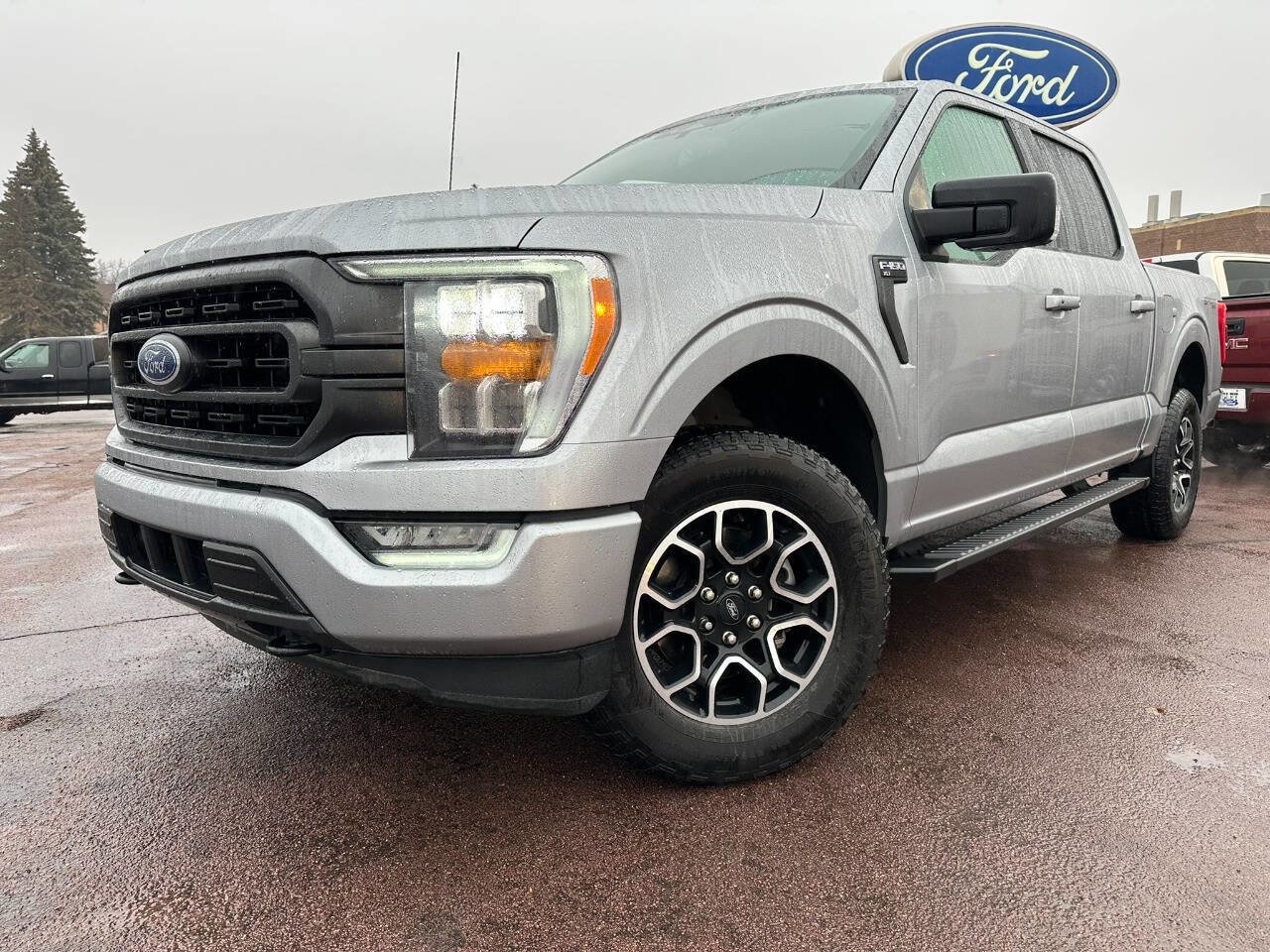 Used 2022 Ford F-150 XLT with VIN 1FTFW1E83NFB94475 for sale in Windom, Minnesota