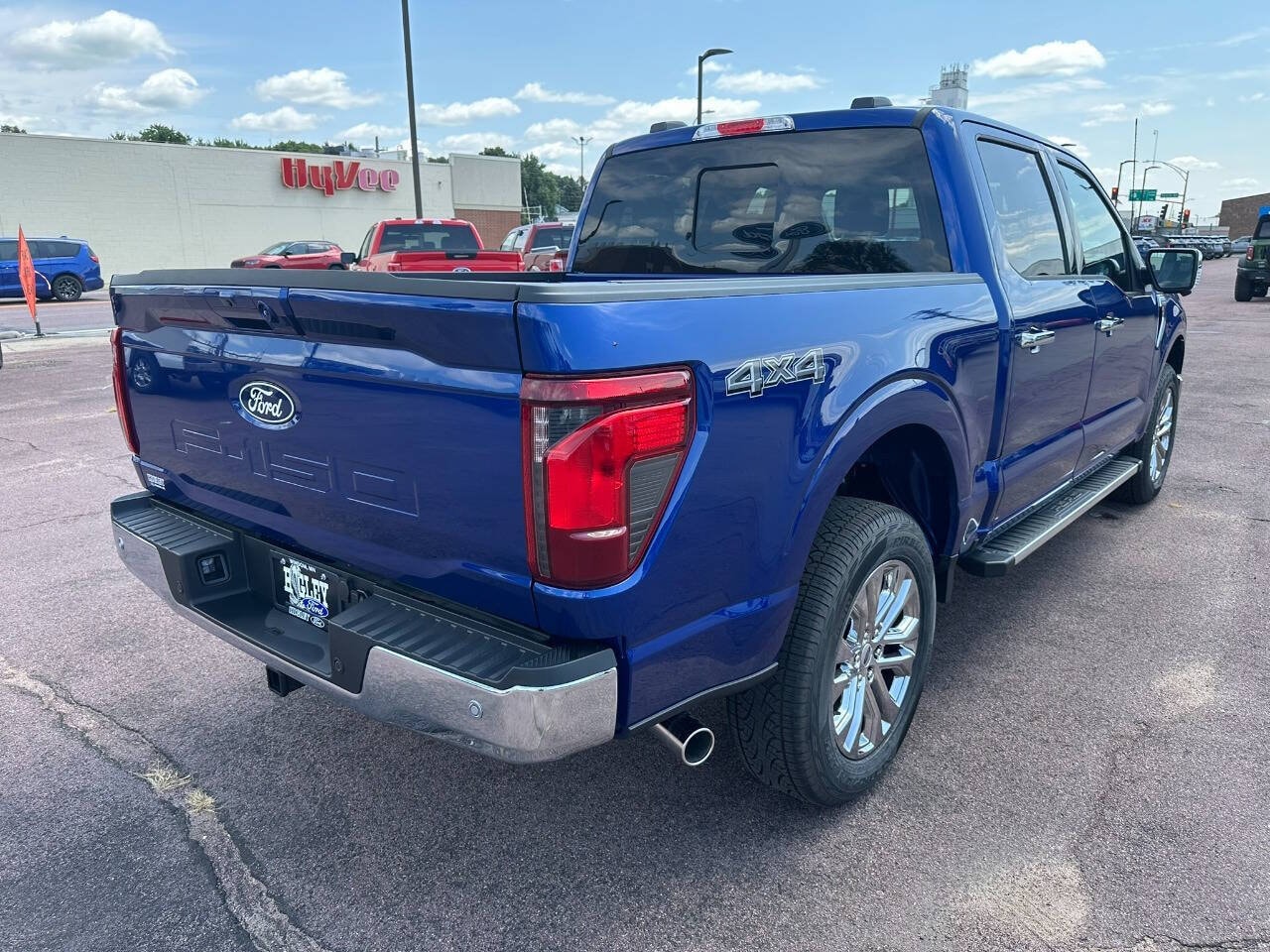 2026 Ford F-150 XLT - Photo 7