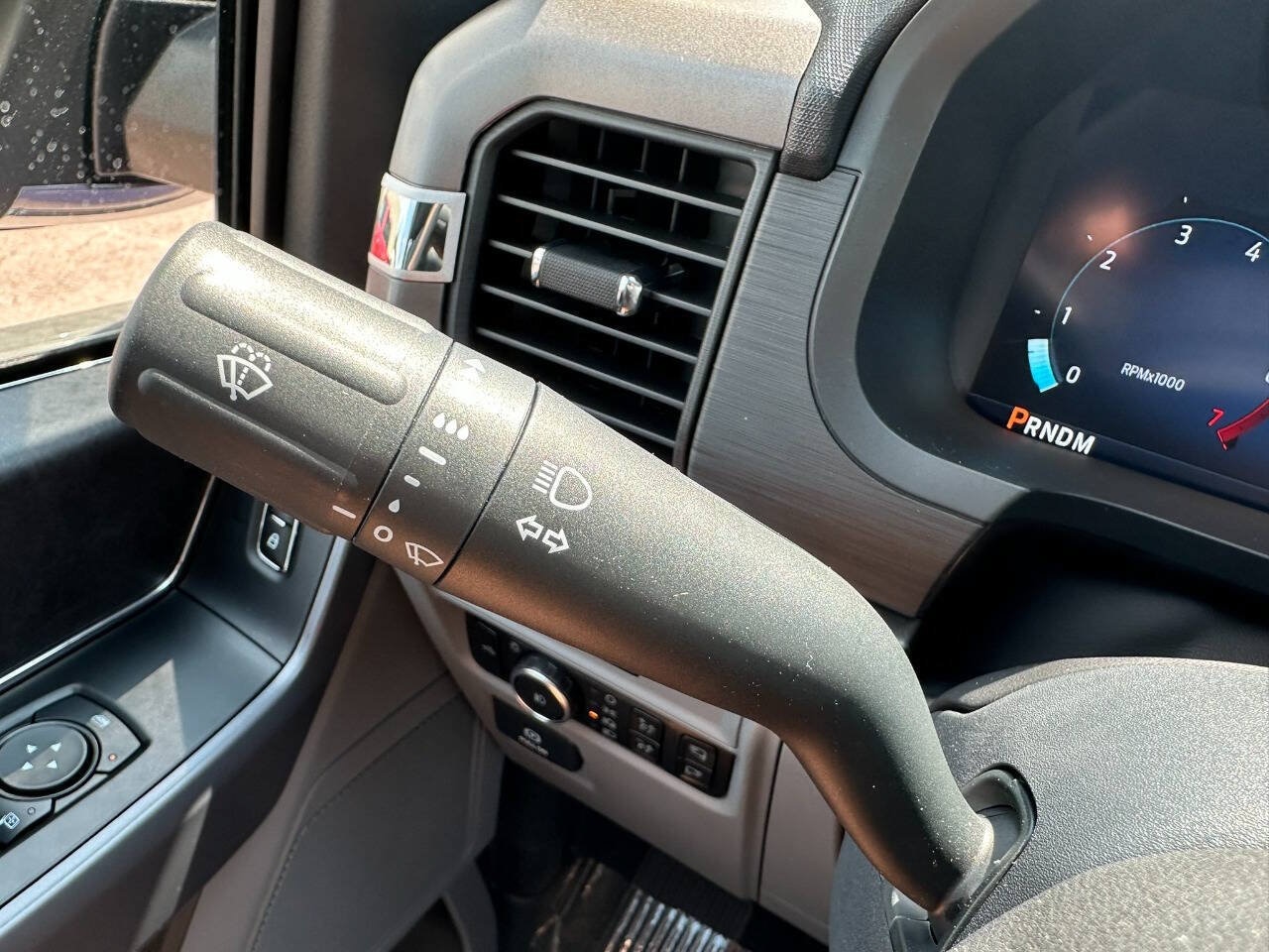 2026 Ford F-150 XLT - Photo 25