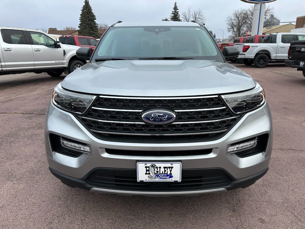 2024 Ford Explorer XLT photo 4