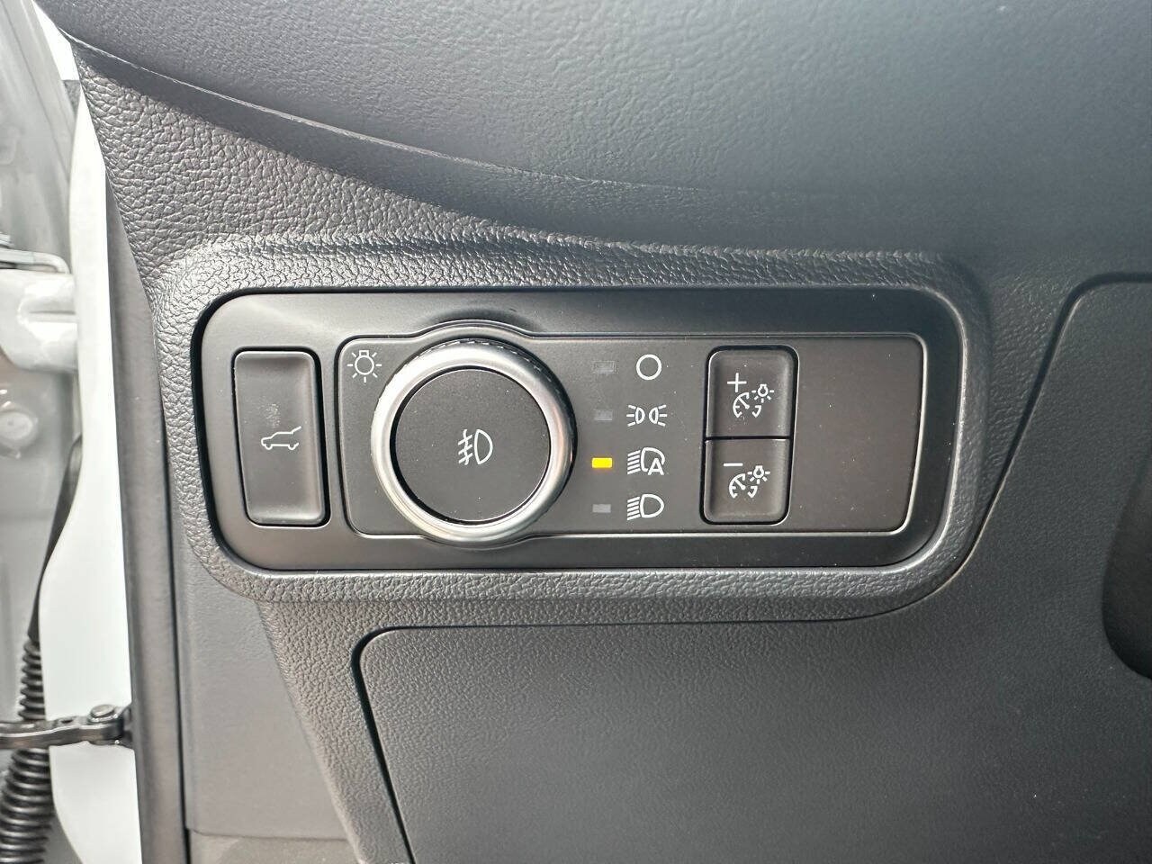 2026 Ford Explorer ST - Photo 40