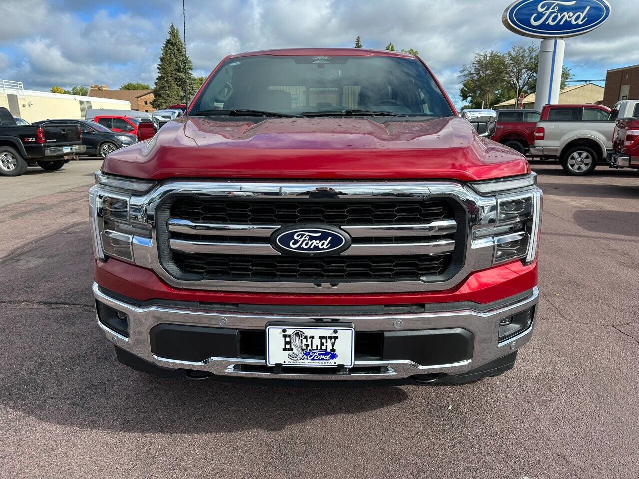 2025 Ford F-150 Lariat photo 4