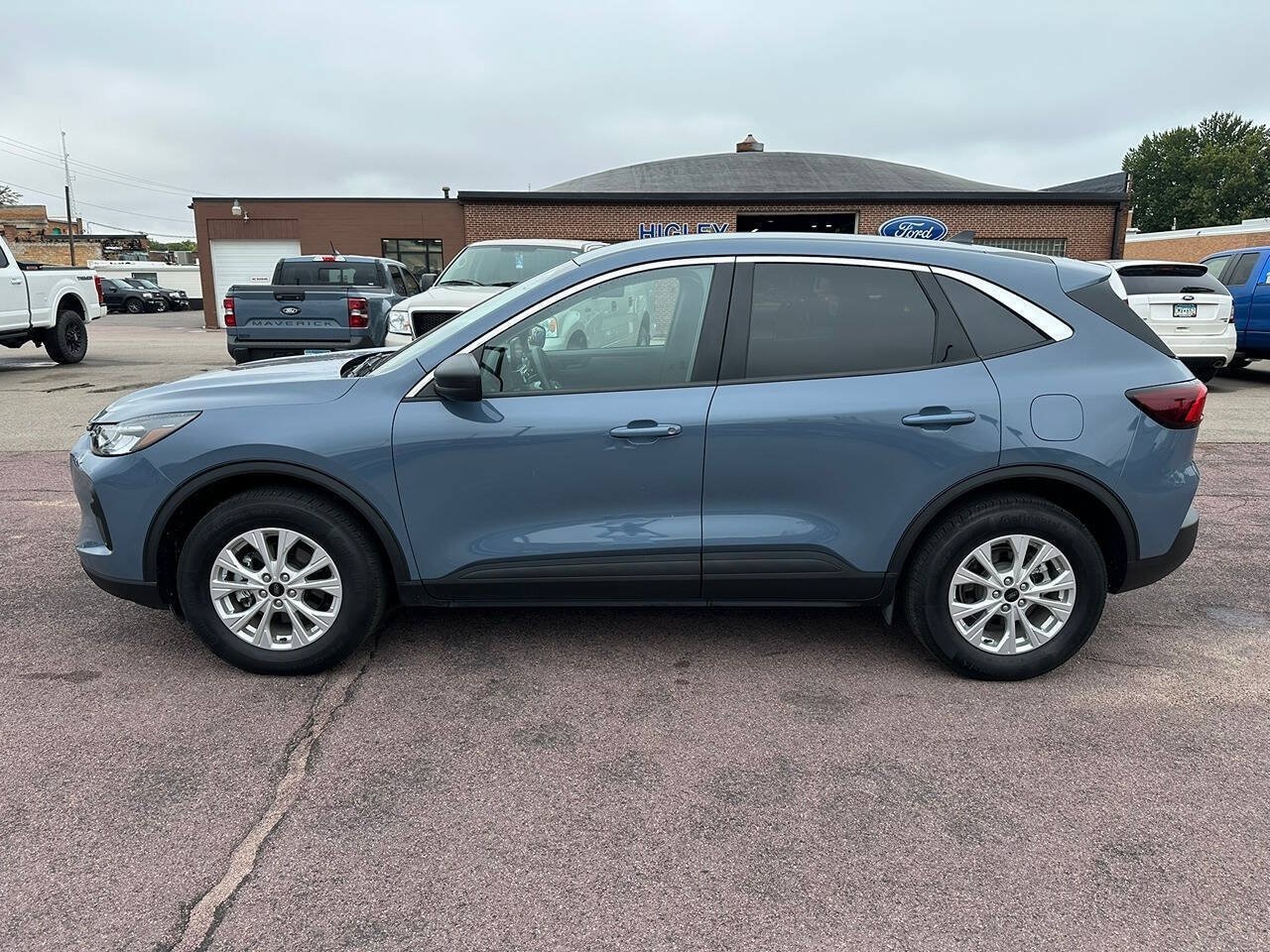 Used 2024 Ford Escape Active with VIN 1FMCU9GN0RUA89934 for sale in Windom, Minnesota