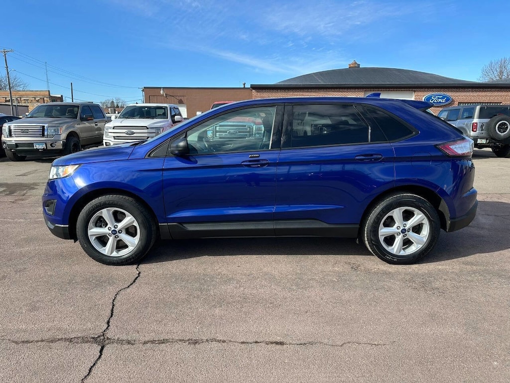 Used 2015 Ford Edge SE SUV