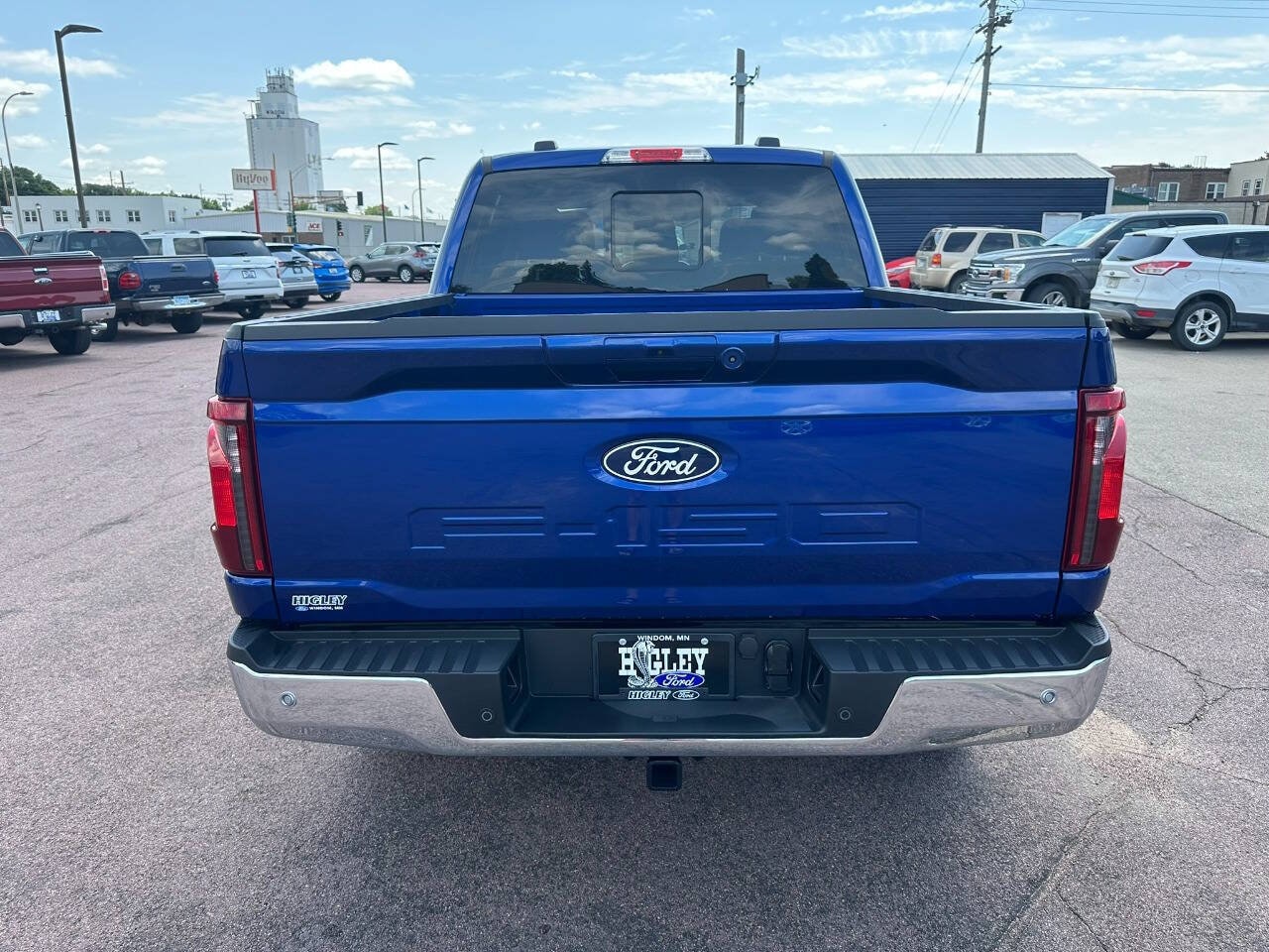 2026 Ford F-150 XLT - Photo 8