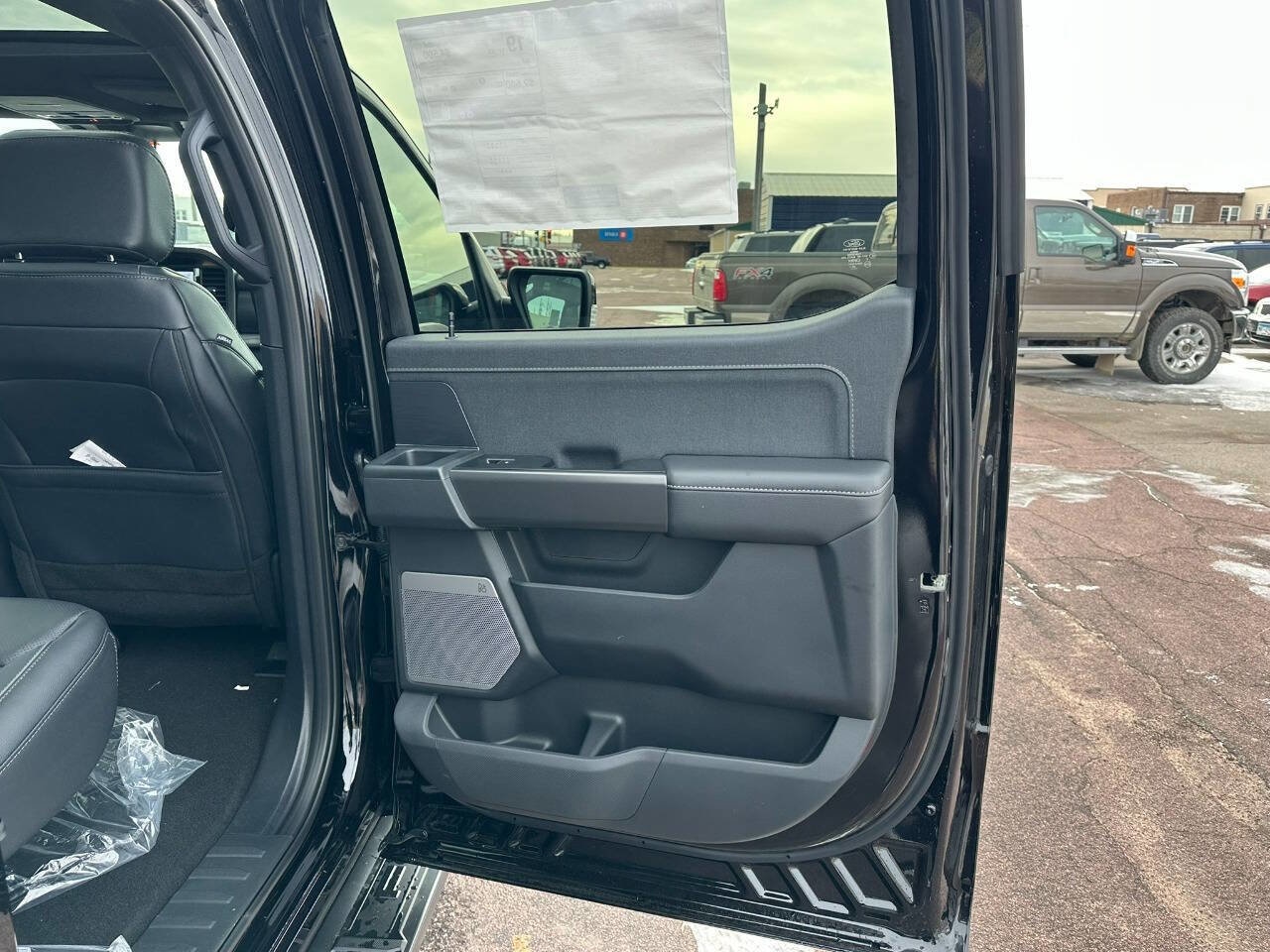 2026 Ford F-150 Lariat - Photo 13