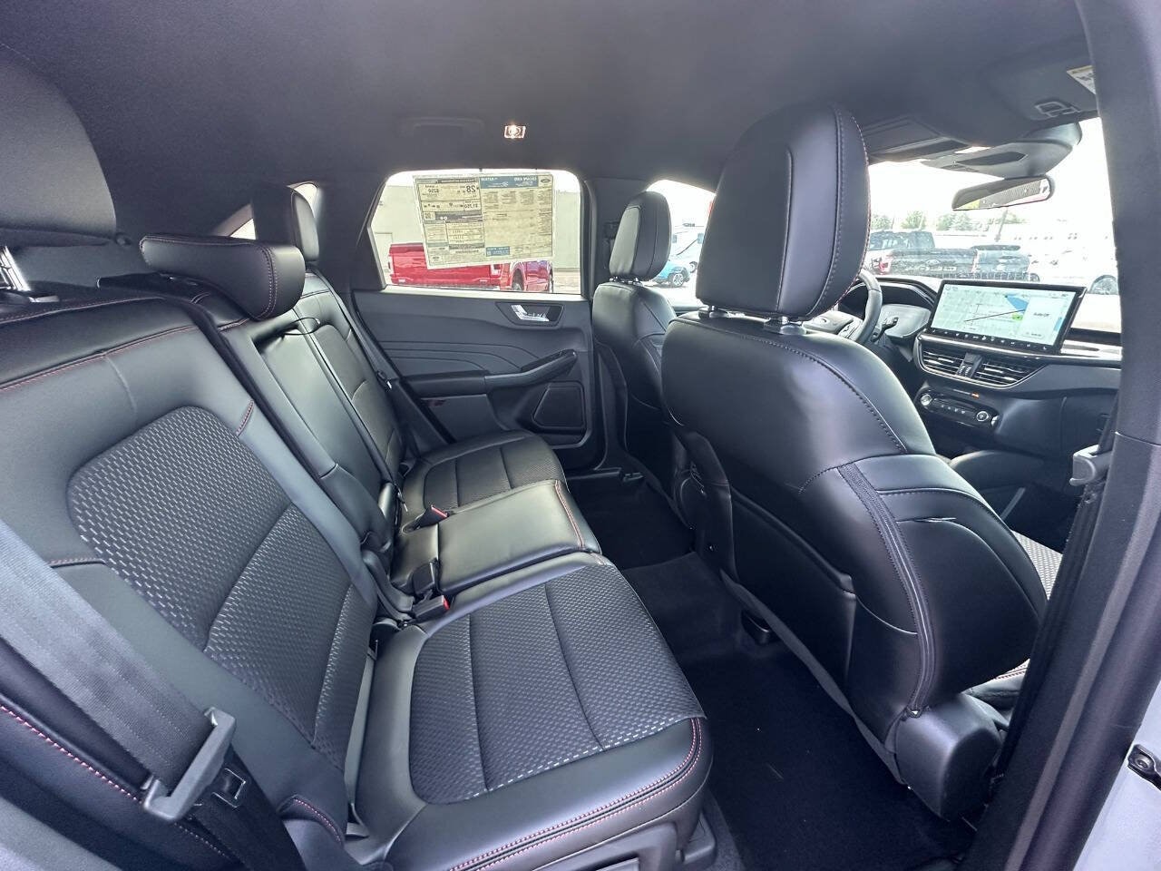 2026 Ford Escape ST-Line - Photo 21