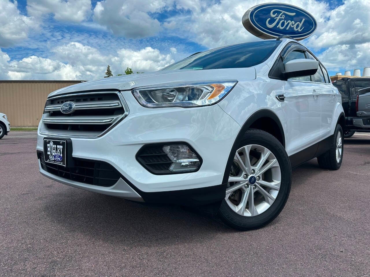 Used 2018 Ford Escape SEL with VIN 1FMCU9HD1JUD07826 for sale in Windom, Minnesota