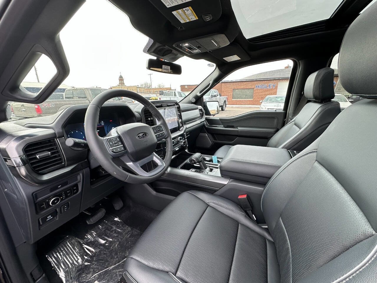 2026 Ford F-150 Lariat - Photo 14