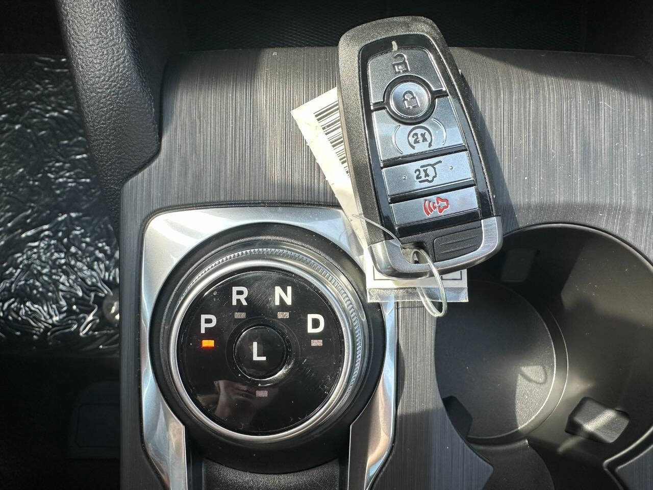 2026 Ford Escape ST-Line - Photo 34