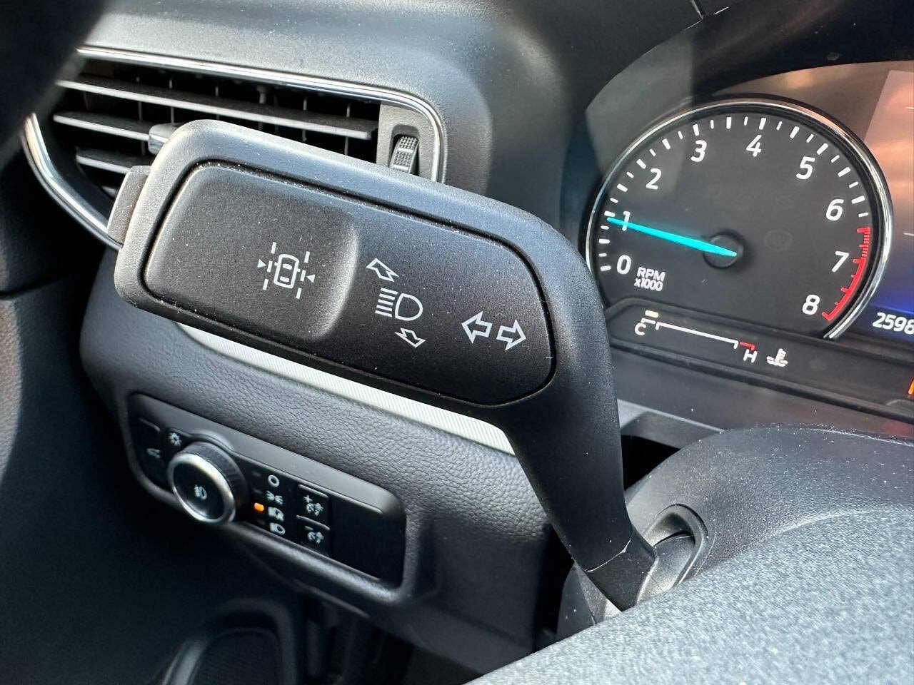 2024 Ford Explorer XLT - Photo 26
