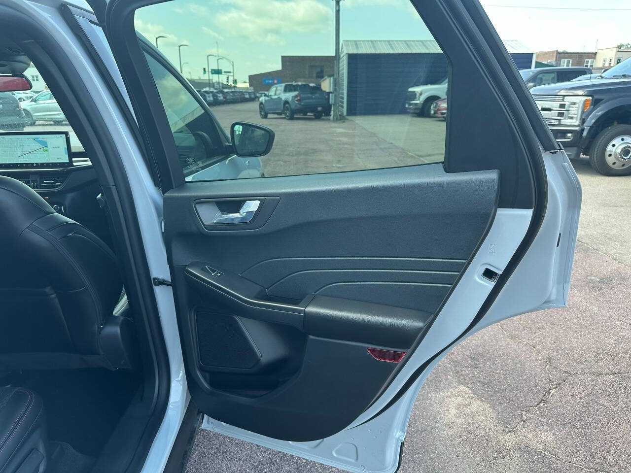 2026 Ford Escape ST-Line - Photo 16