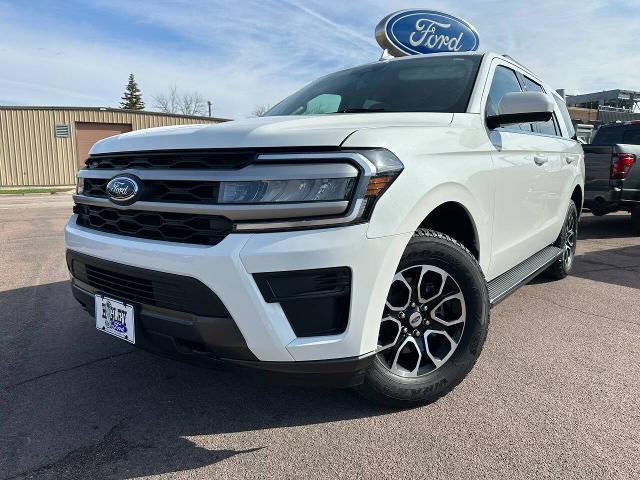 Used 2022 Ford Expedition XLT with VIN 1FMJU1JTXNEA11830 for sale in Windom, Minnesota