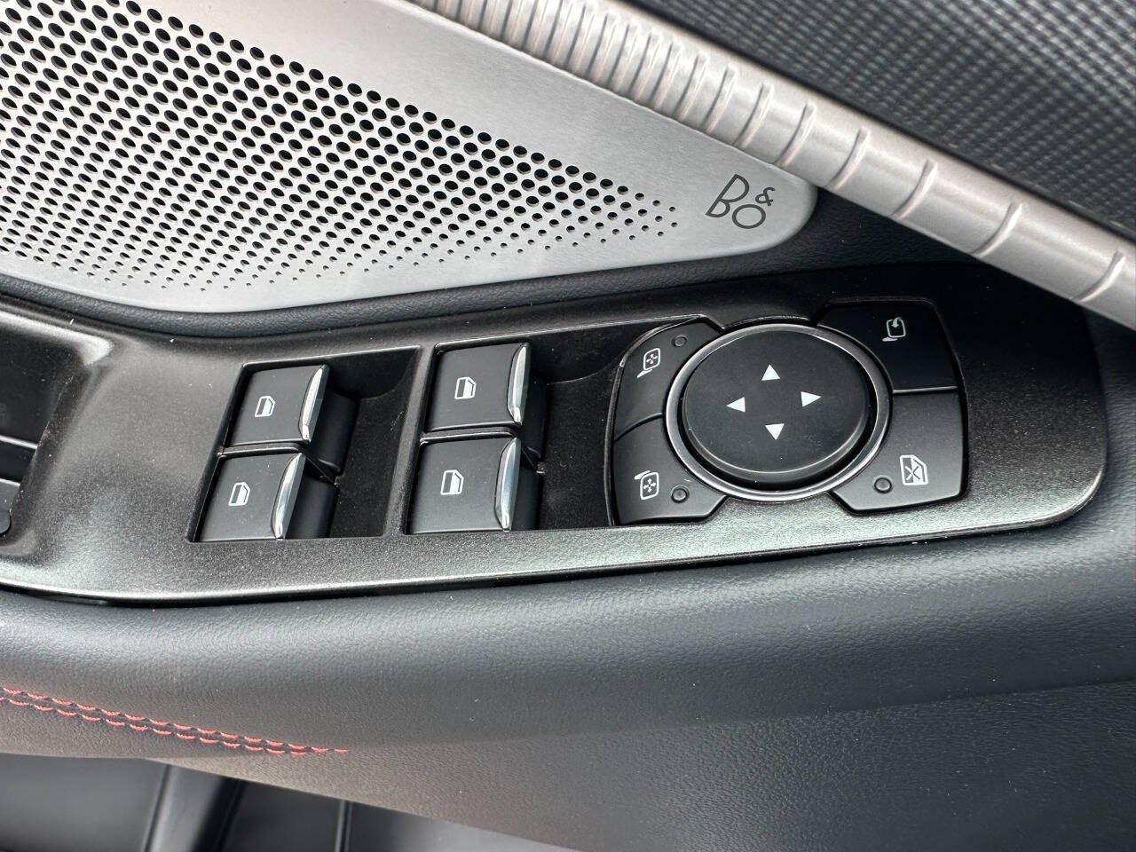 2026 Ford Explorer ST - Photo 42