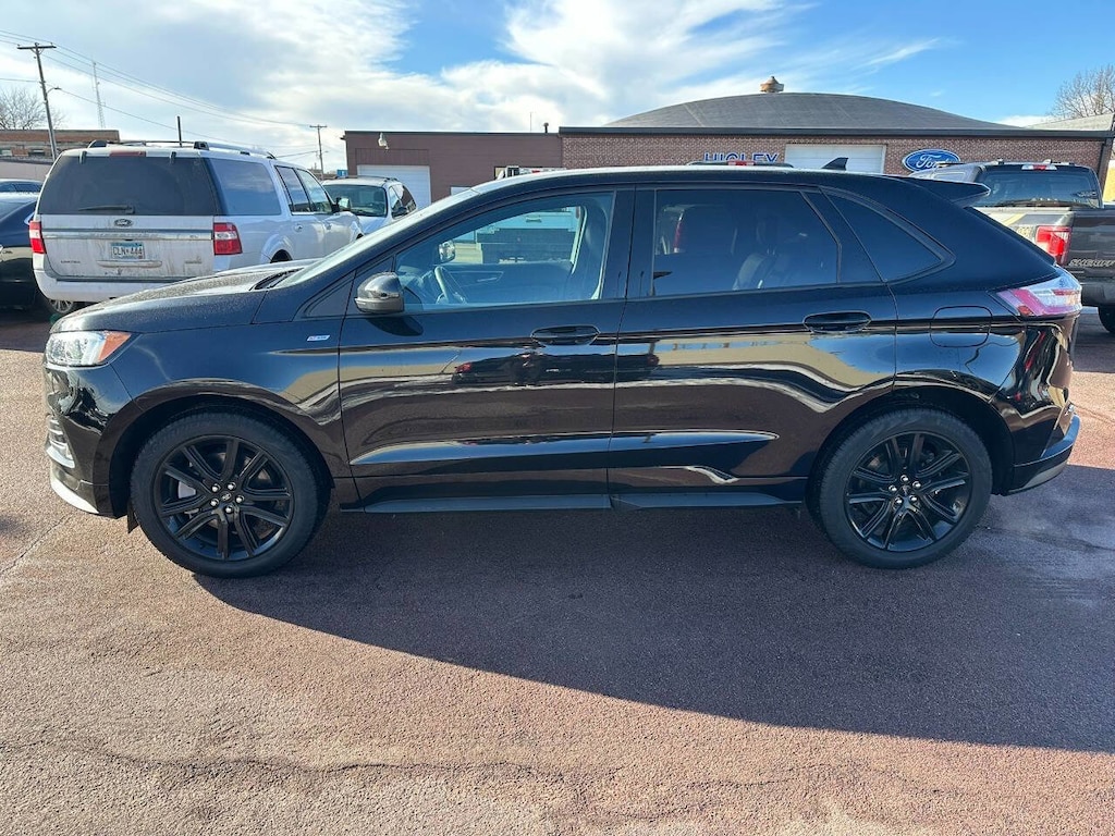 Used 2024 Ford Edge ST Line SUV