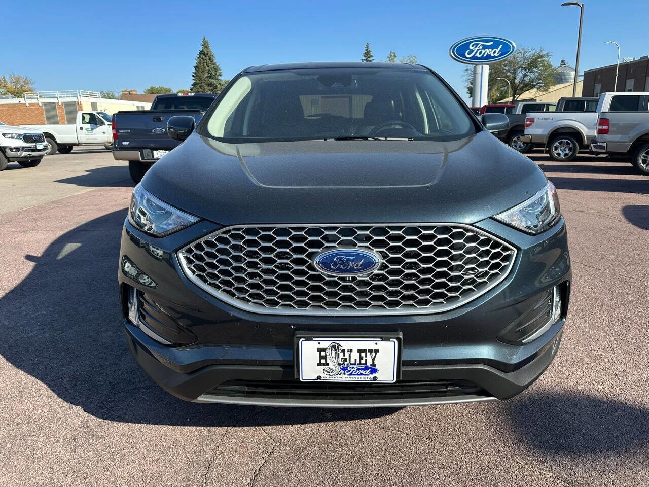 2023 Ford Edge SEL photo 4