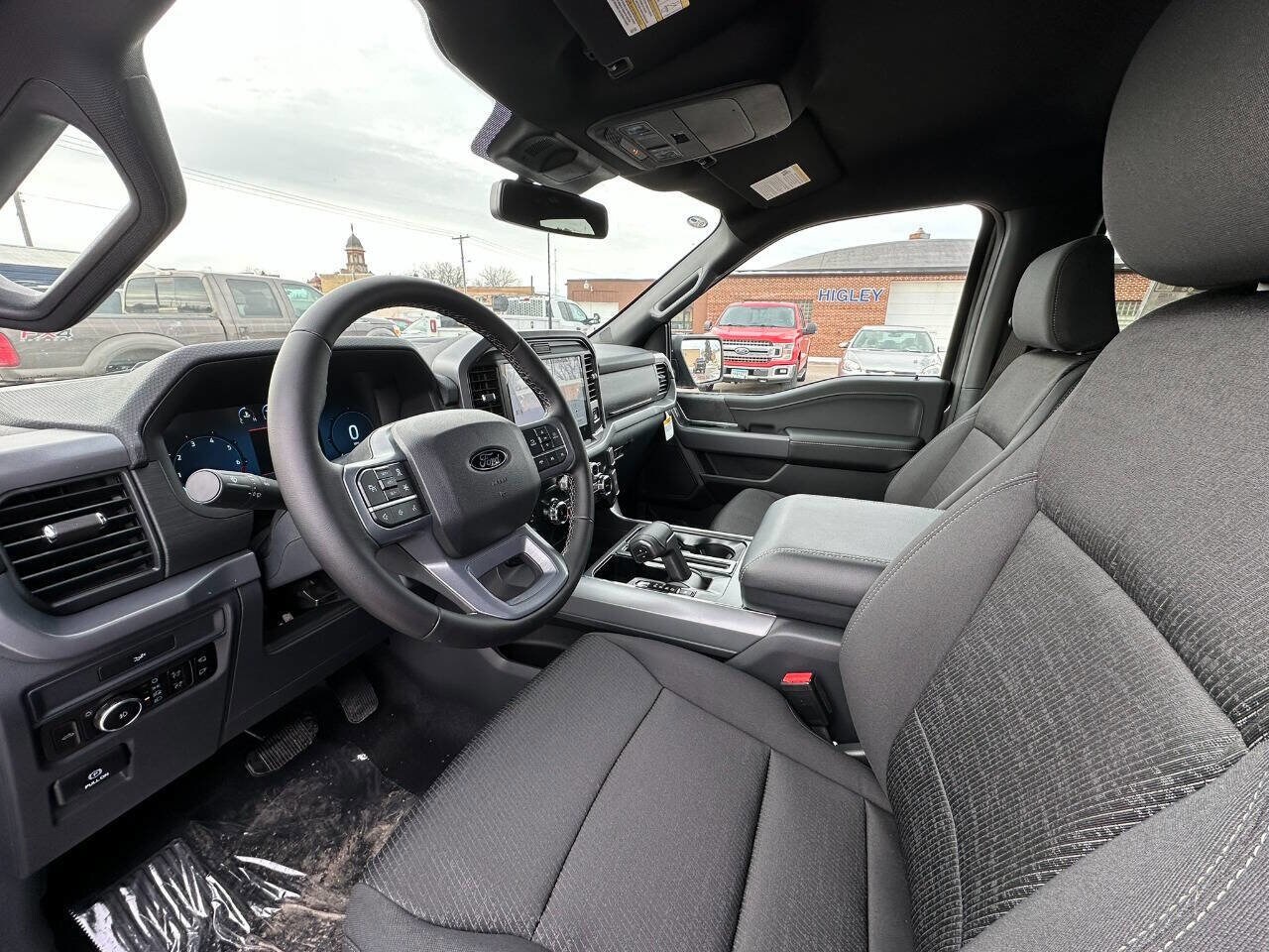 2026 Ford F-150 XLT - Photo 14