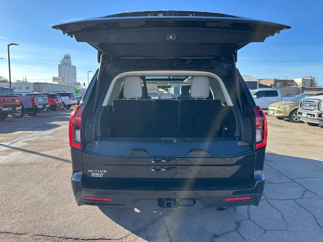 2025 Ford Expedition Active - Photo 10