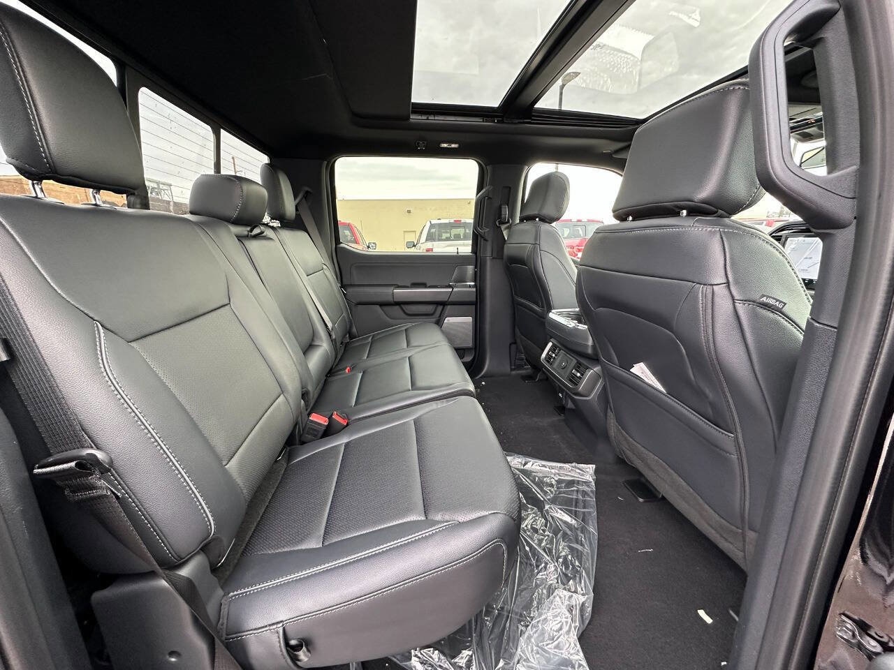 2026 Ford F-150 Lariat - Photo 18