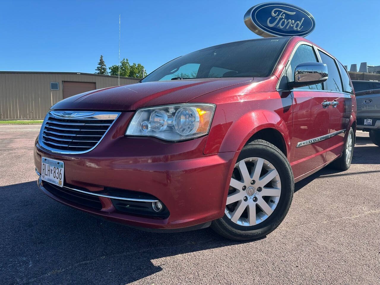 Used 2012 Chrysler Town & Country Touring-L with VIN 2C4RC1CGXCR233374 for sale in Windom, Minnesota
