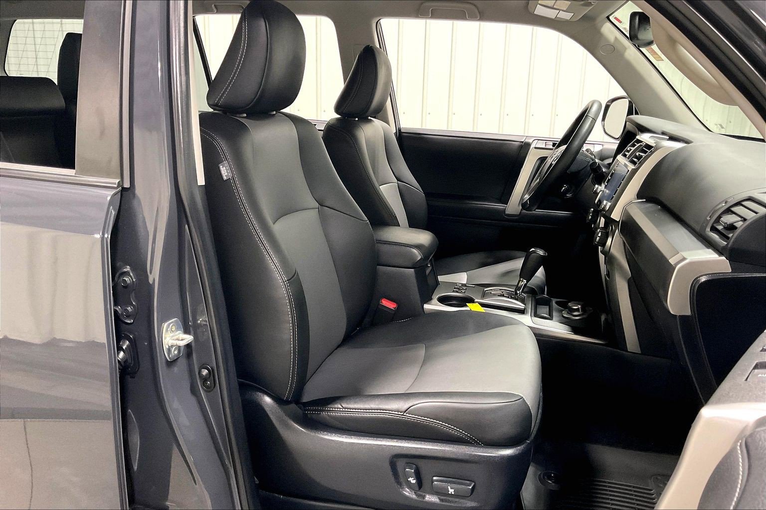 2024 Toyota 4Runner SR5 Premium - Photo 7