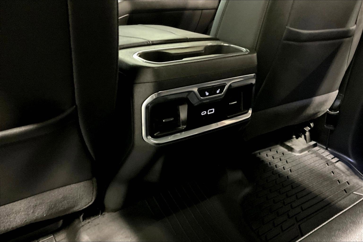 2025 Chevrolet Silverado 2500HD LTZ - Photo 34