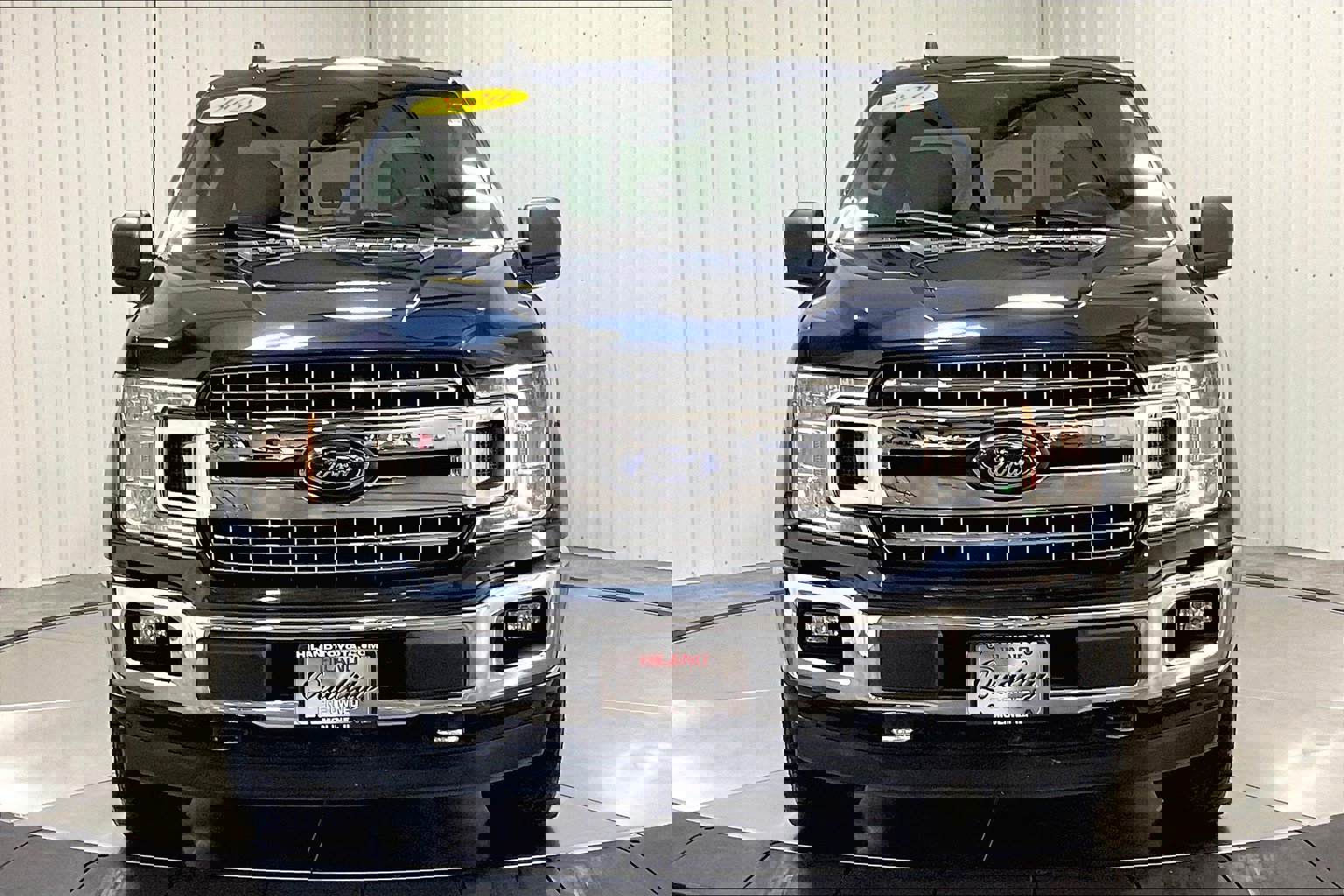 2020 Ford F-150 XLT photo 2