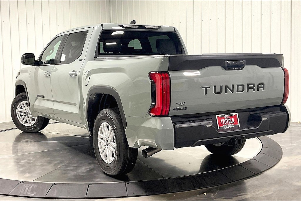 New 2026 Toyota Tundra SR5 SR5 CREWMAX 5.5