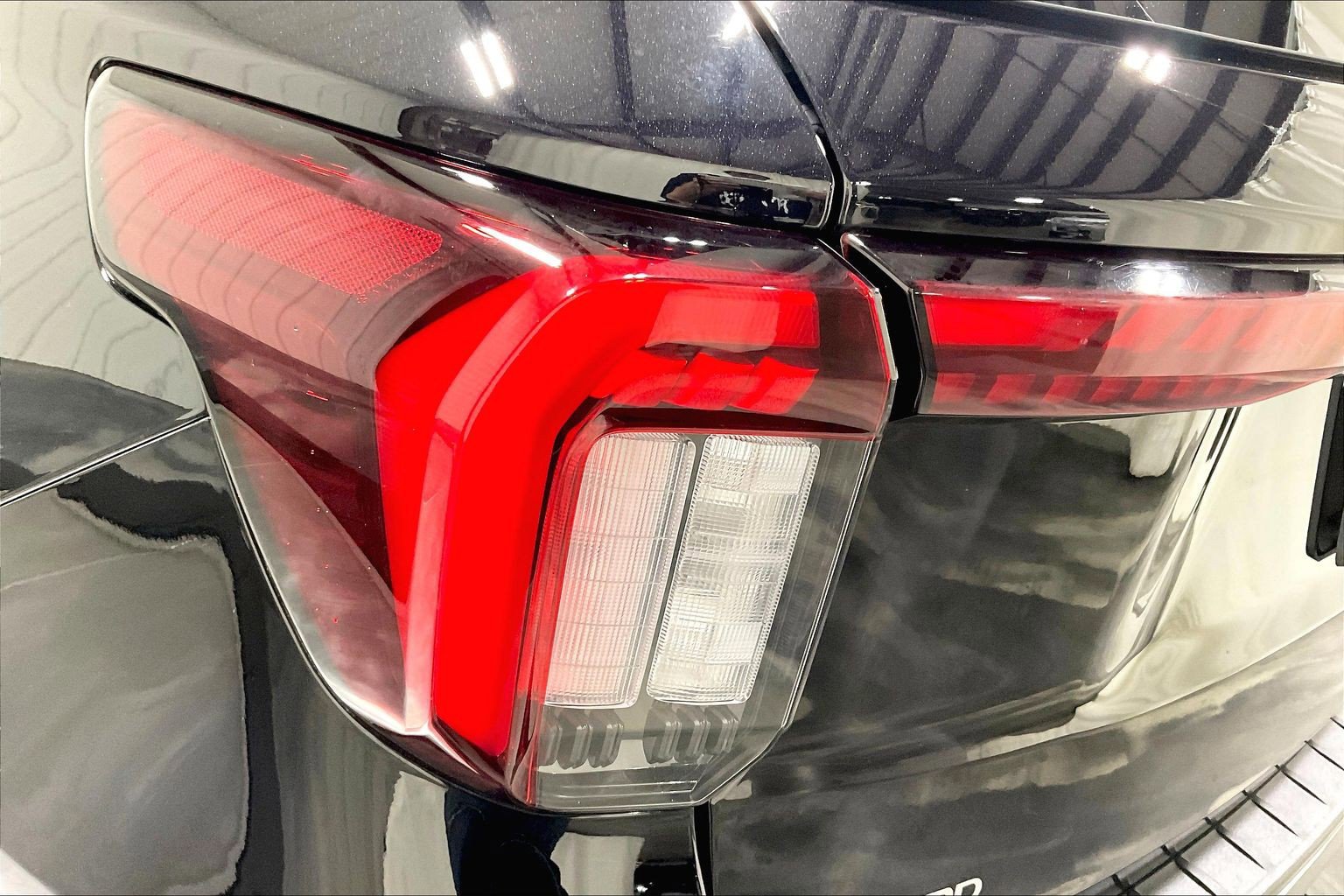 2025 Ford Explorer ST-LINE - Photo 29
