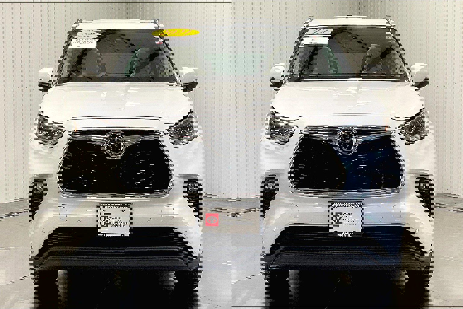 2021 Toyota Highlander Limited photo 2